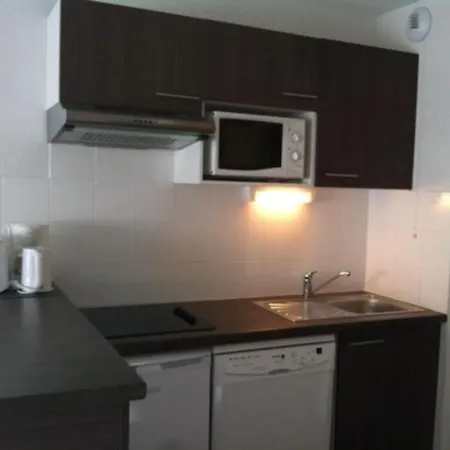 Nemea Toulouse Constellation 4* בלנאק