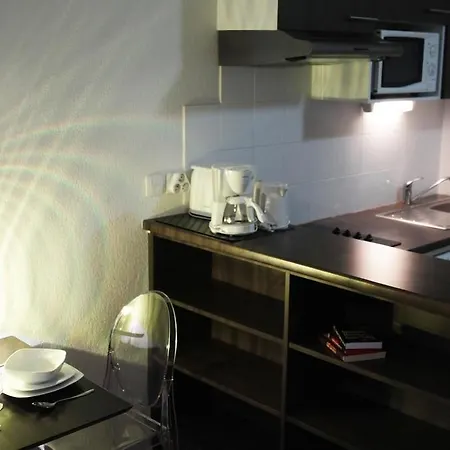 Nemea Toulouse Constellation Apart Otel